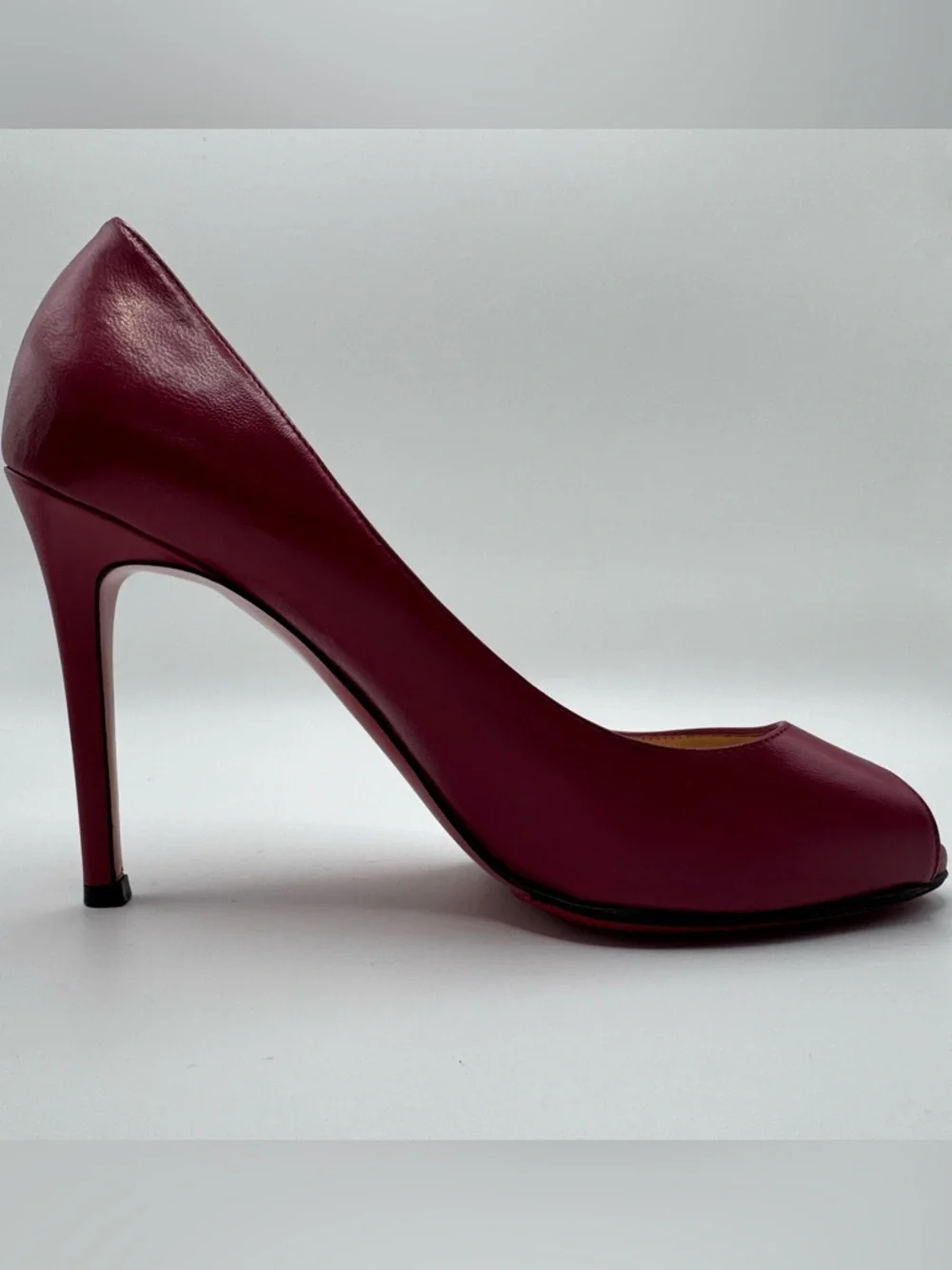Christian Louboutin Very Privé 100 Peep-Toe Pump | Berry Leather | Size 37.5 - Picture 4 of 8